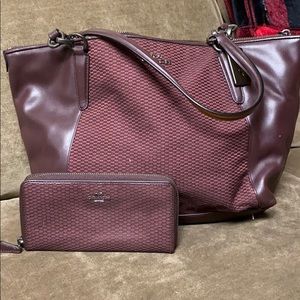 Large coach tote with matching wallet